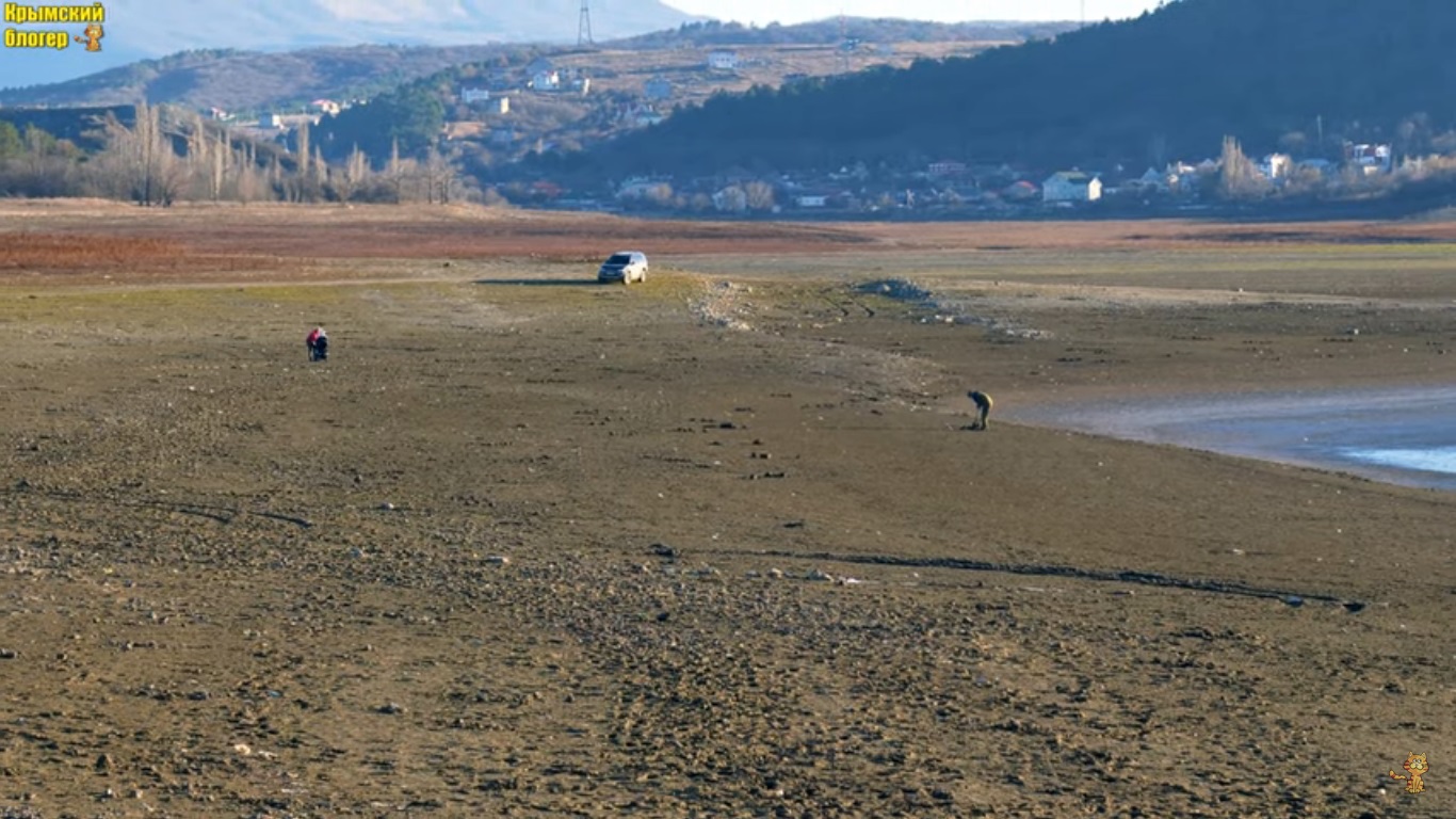 Высохло водохранилище. Симферопольское водохранилище 2020. Симферопольское водохранилище сейчас 2020. Симферопольское водохранилище 2014. Высохшее водохранилище в Симферополе.