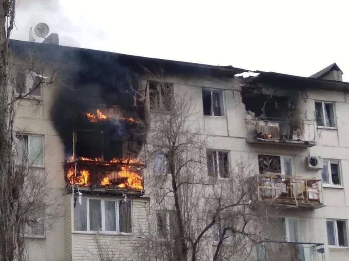 Горячие новости. Луганск квартал Мирный. Луганск разрушения.